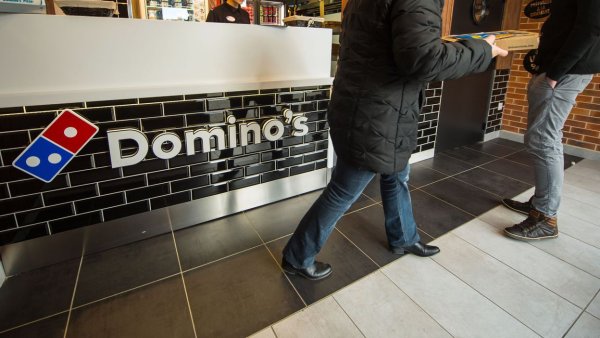 Domino's : licenciés pour avoir refusé de travailler dans des conditions sanitaires dangereuses 