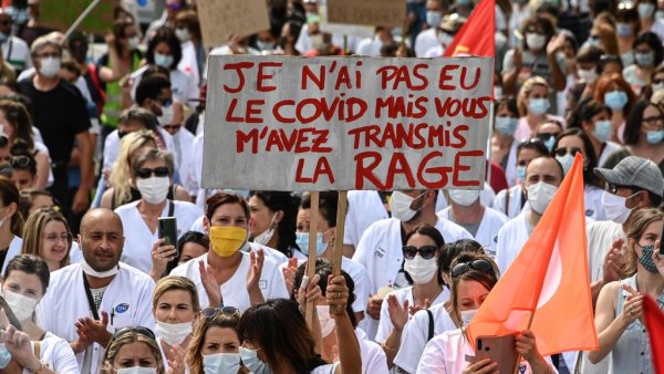 14 juillet : malgré les trahisons, les soignants appellent à manifester contre le plan Ségur