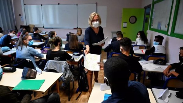 Éducation nationale : « il y a des contaminations à l'école » reconnaît (enfin) le gouvernement