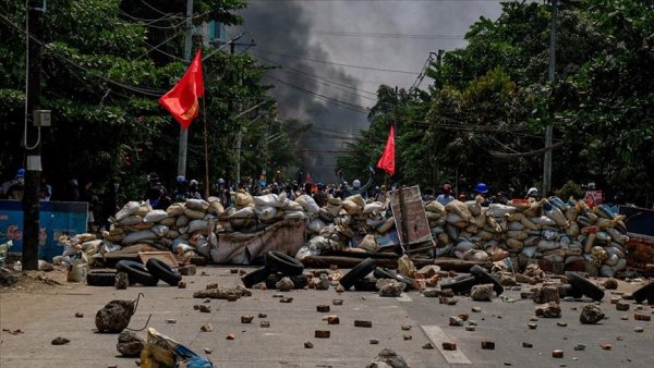 Myanmar. Plus de 100 manifestants tués par la junte pour « la journée des forces armées » 