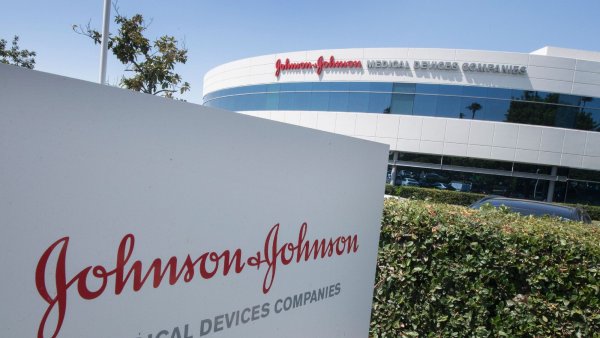Vaccin Johnson & Johnson suspendu, campagne de vaccination retardée : à quand la levée des brevets !