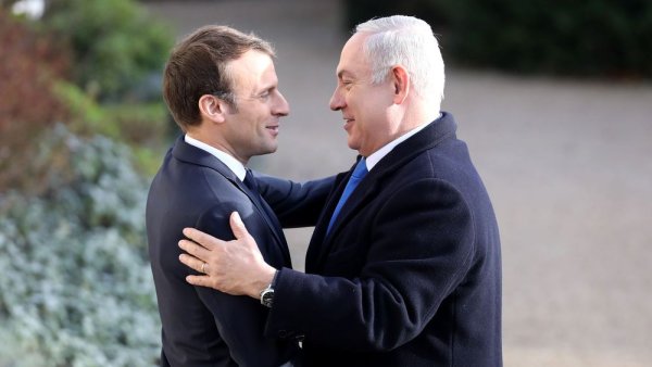 Macron complice ! La France, un allié militaire et économique historique de l'État colonial israélien