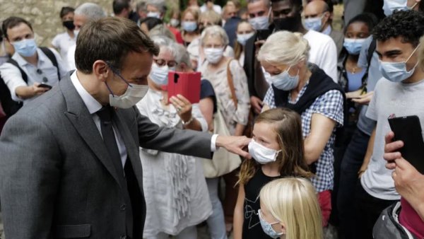 "Tour de France" : Macron en opération 2022 pour faire oublier son bilan sanitaire catastrophique