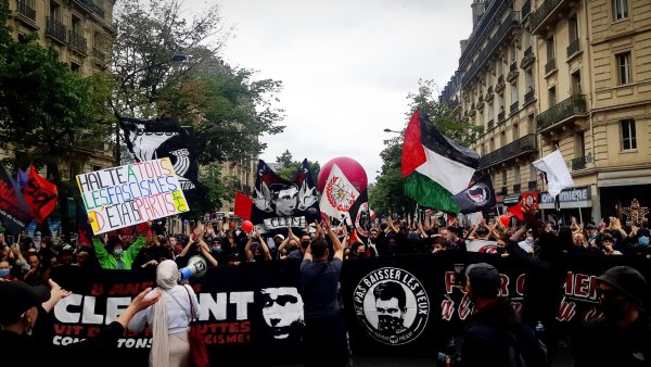 « Ni oubli ni pardon » À Paris, manifestation-hommage à Clément Méric