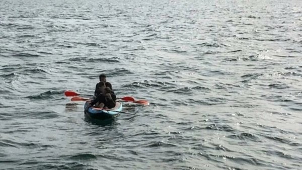 Calais. Décathlon retire hypocritement les kayaks de la vente pour « sauver » les migrants