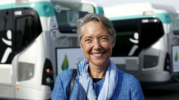 Élisabeth Borne : une fossoyeuse du transport public à Matignon