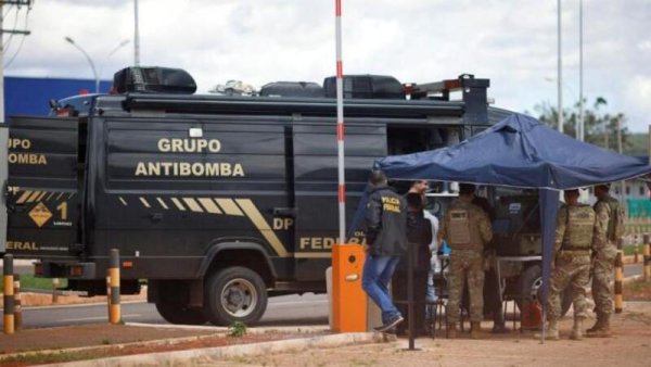 Brésil. Attentat à la bombe raté, un bolsonariste voulait imposer « un coup d'État »