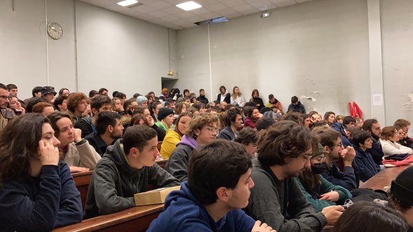 Bordeaux. 200 étudiants réunis en AG appellent « à construire la mobilisation dans les universités »