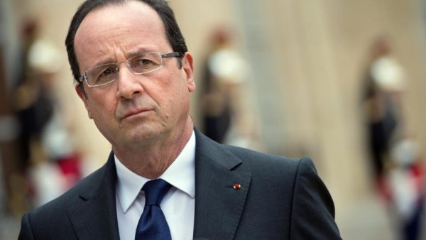 Hollande fustige les élections et s'inquiète de la crise des partis de gouvernement