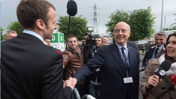 Juppé retourne sa veste et soutient la candidate En Marche ! aux législatives
