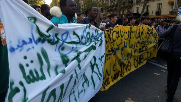 Manifestation de migrantEs à Paris 18e : On veut l'égalité !
