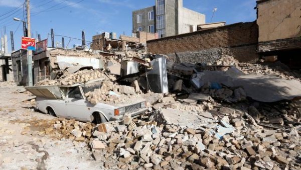 Séisme en Iran et en Irak : les sinistrés abandonnés par les autorités