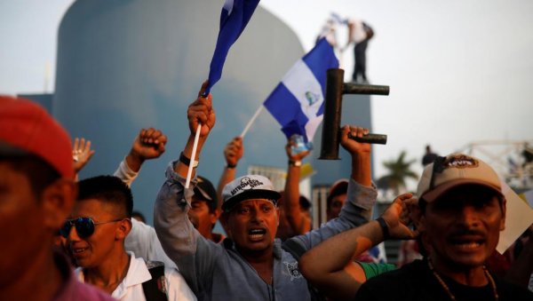 Crise politique au Nicaragua : « dialogue national » ou mobilisation populaire ?