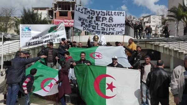 Grève massive en Algérie : les travailleurs s'organisent contre les manœuvres du régime