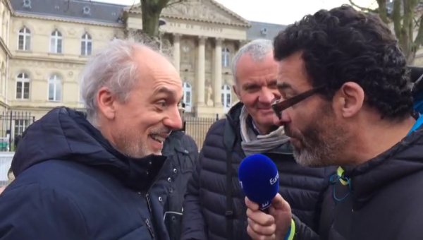 VIDEO. Quand Xavier Mathieu réquisitionne le micro d'Europe 1 pour dire #2017PoutouDoitenÊtre