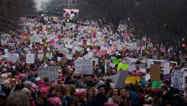 Au lendemain de l'investiture de Trump, les femmes se sont mises en marche à travers le monde