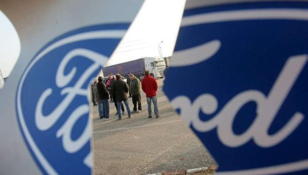 Fermeture de l'usine Ford Blanquefort : le « plan social » est validé