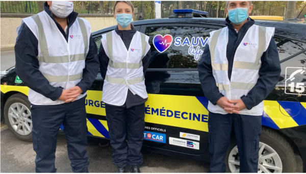 Pour désengorger les urgences, le SAMU fait appel à des bénévoles via l'application SauvLife