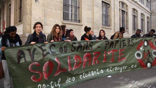 Lyon 2 : Mobilisation pour l'inscription d'étudiants sans-papiers