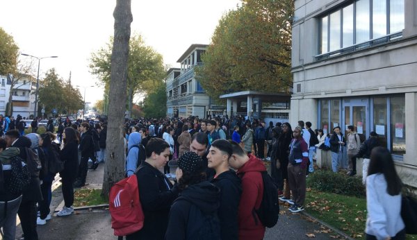 10 novembre. La mobilisation des lycéens de Goussainville de nouveau réprimée par la police