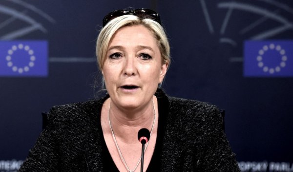 Marine Le Pen ne convainc pas encore les banquiers 