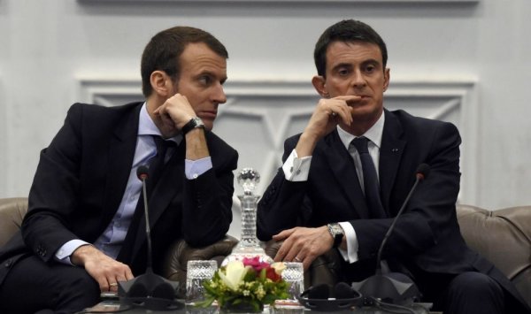 Le Parisien soutient que Valls appelle à soutenir Macron. L'ancien premier ministre dément
