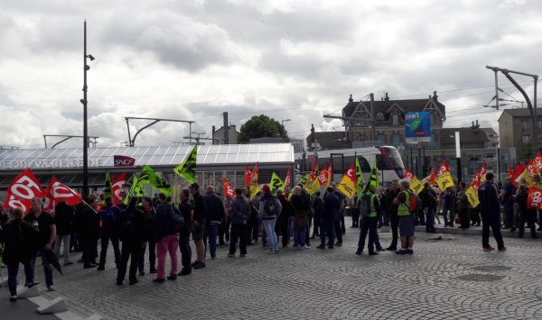 SNCF : Rassemblement contre l'inauguration de la ligne tram-train sans cheminot