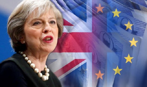 Faute de majorité, Theresa May repousse le vote du Brexit au Parlement