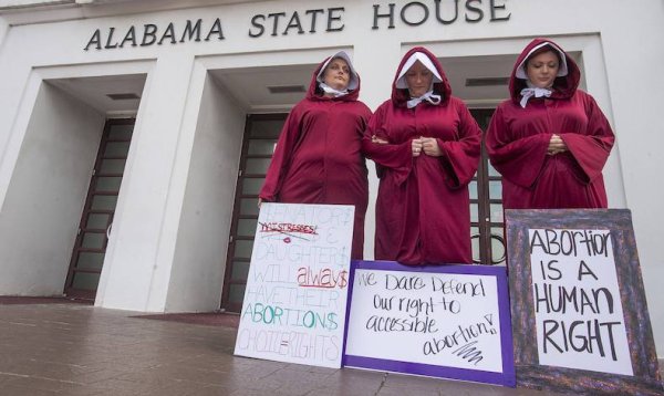 Alabama : une attaque historique contre le droit à l'avortement