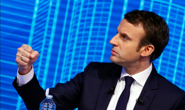 120 000 fonctionnaires en moins. Macron affiche ouvertement sa politique de droite