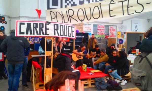 A l'Université Paris 8, l'occupation du « carré rouge » au cœur de la mobilisation étudiante