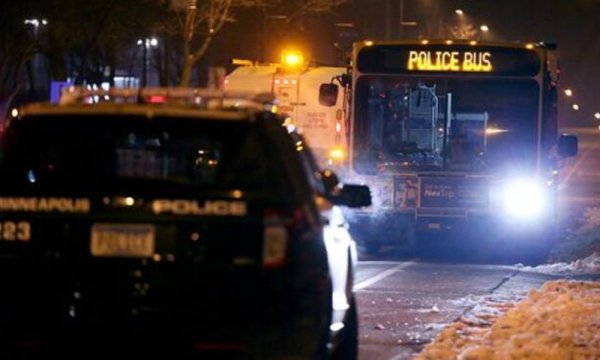 Les conducteurs de bus de Minneapolis refusent de coopérer avec la police 