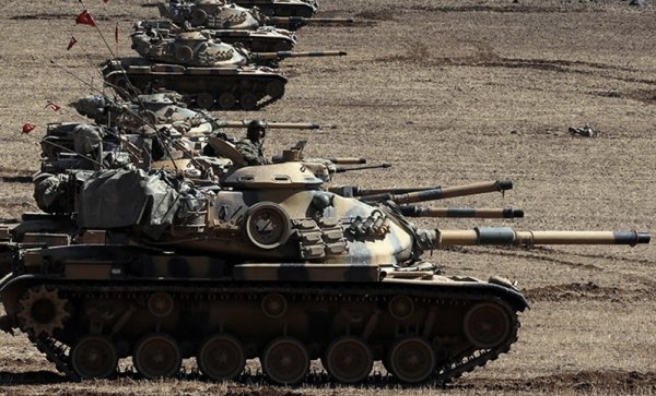 Pourquoi la Turquie et l'Arabie Saoudite envisagent d'envahir la Syrie ?