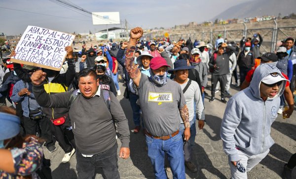Pérou. Les manifestations massives et les blocages se poursuivent malgré une répression brutale