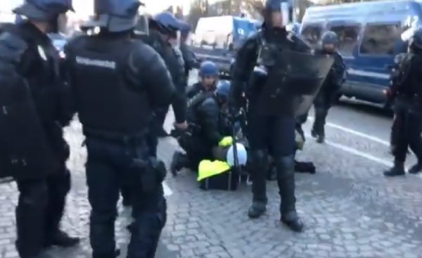 Direct. Répression massive : A Paris, déjà 481 manifestants interpellés dont 211 placés en garde à vue