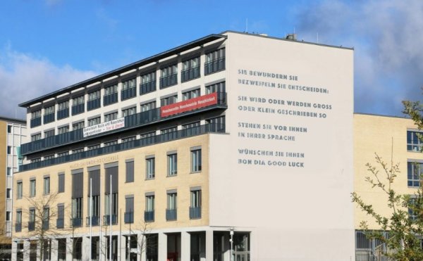 « Celles qui nettoient cette université ''sociale'' sont ultra-précaires » : l'Université Alice Salomon de Berlin sous pression