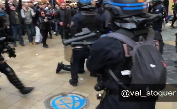 VIDEO. A Bordeaux, la police tire à bout portant au LBD sur un manifestant