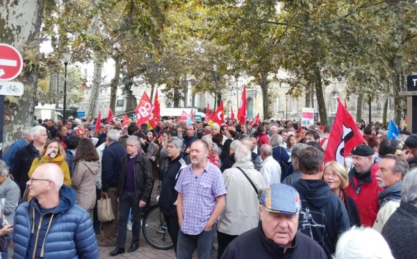 Bordeaux. Plus de 7 000 personnes dans les rues contre les attaques du gouvernement