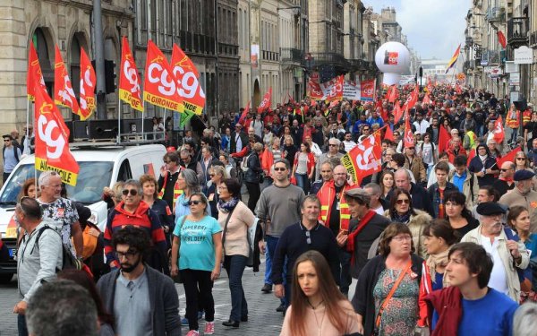 7000 manifestants à Bordeaux pour fêter la journée internationale des travailleurs 