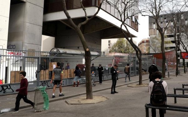 A Paris 1, des agents en grève dénoncent la communication mensongère de la présidence