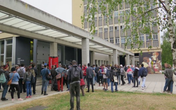 Deux étudiants interdits de campus : toujours plus de répression à Nanterre !