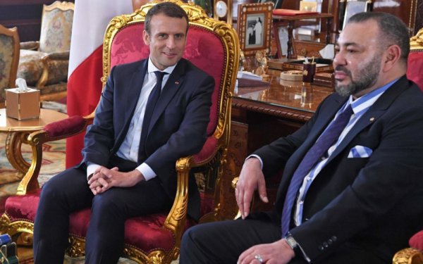 Le roi Macron rencontre le roi Mohamed VI