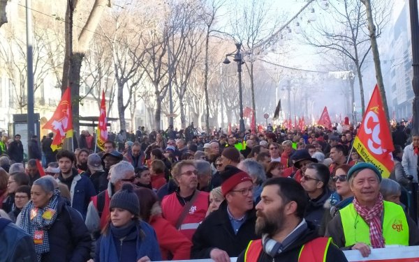 Marseille. Encore plus massif que le 17 décembre : la CGT annonce 220.000 manifestants