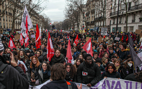 Paris 8 : avec plus de 40% des voix, Le Poing Levé devient la force majoritaire de la fac !