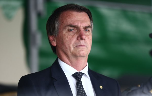 Brésil. Après l'attaque contre Bolsonaro, l'extrême-droite essaie de faire de son candidat un martyr