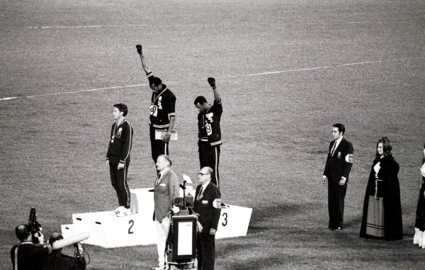 Mexico, 1968. Quand le Black Power s'invitait sur le podium