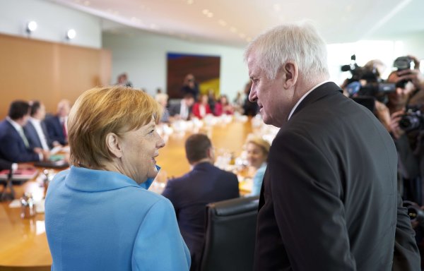 Accord européen sur l'immigration : fin de crise pour Merkel ou pause avant le second round ?
