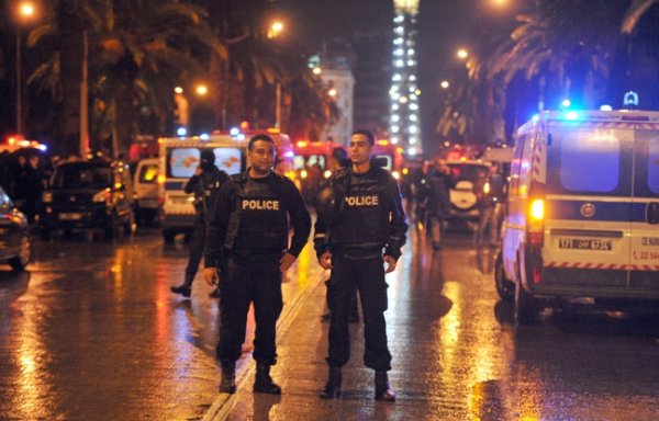Attentat à Tunis : le carnage au profit du renforcement de l'État policier