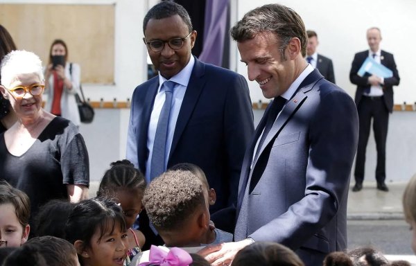 Macron et Pap Ndiaye à Marseille : derrière l'opération séduction, un agenda de casse de l'éducation