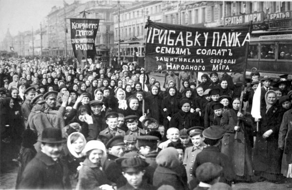 Russie révolutionnaire : le premier pays à légaliser l'avortement il y a presque 100 ans.